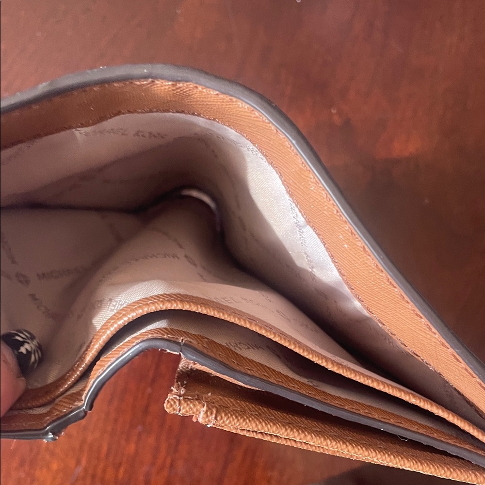 Michael Kors Black and Tan Crossbody Bag Set - Picture 12 of 14